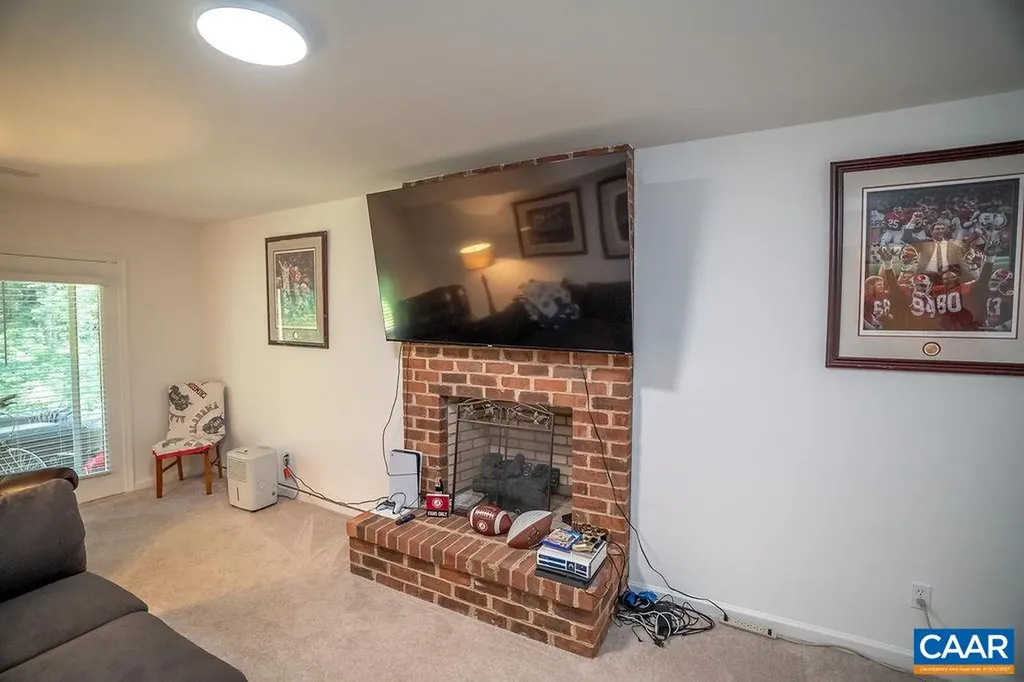 1712 Hearthglow Lane Charlottesville VA 22901