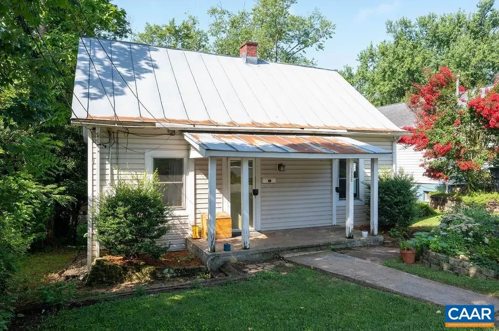 1308 Poplar Street Charlottesville VA 22902