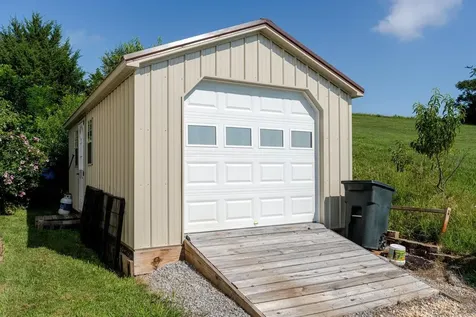 107 Orchard Road Staunton VA 24401