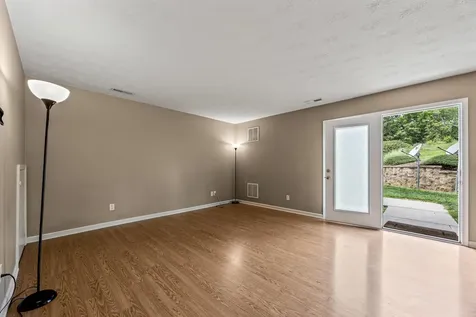 2443 Millwood Loop Harrisonburg VA 22801