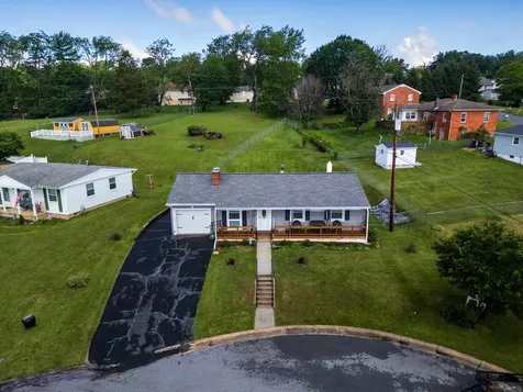 2399 Highview Circle Staunton VA 24401