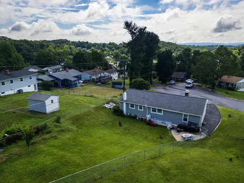 2399 Highview Circle Staunton VA 24401