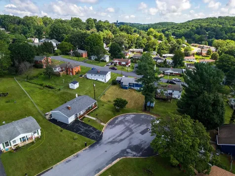 2399 Highview Circle Staunton VA 24401