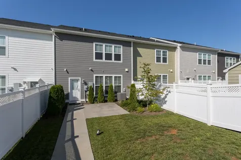 3267 Battery Park Place Rockingham VA 22801