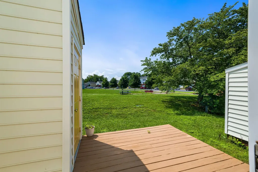 1215 Old Richmond Circle Harrisonburg VA 22802