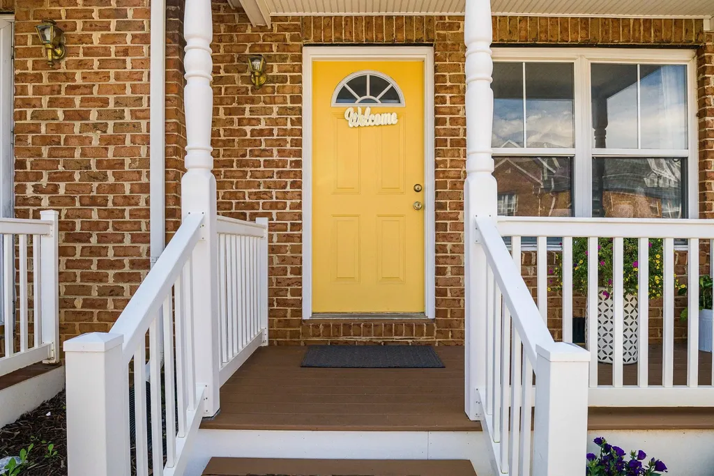 1215 Old Richmond Circle Harrisonburg VA 22802