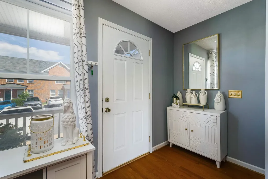 1215 Old Richmond Circle Harrisonburg VA 22802