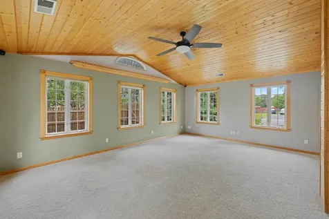 603 13th Street Grottoes VA 24441