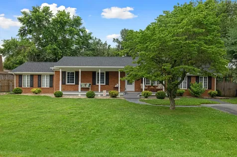 603 13th Street Grottoes VA 24441