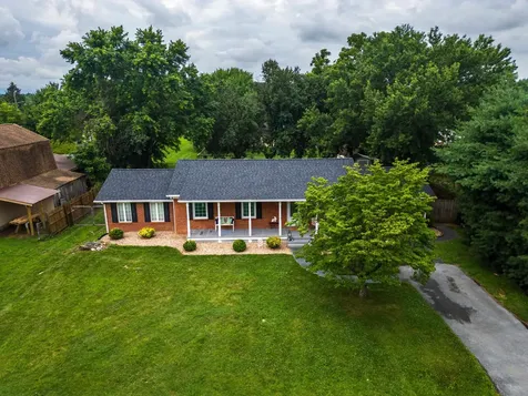 603 13th Street Grottoes VA 24441