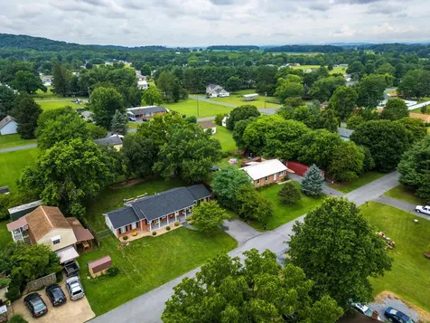 603 13th Street Grottoes VA 24441