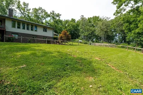 2770 Zion Church Road Broadway VA 22815