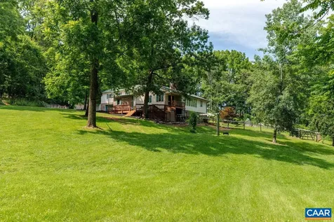 2770 Zion Church Road Broadway VA 22815