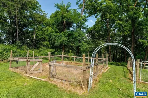 2770 Zion Church Road Broadway VA 22815