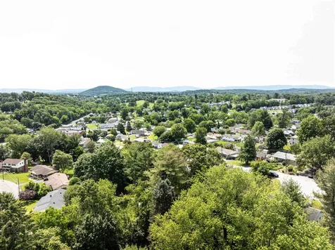 2613 Eston Drive Staunton VA 24401