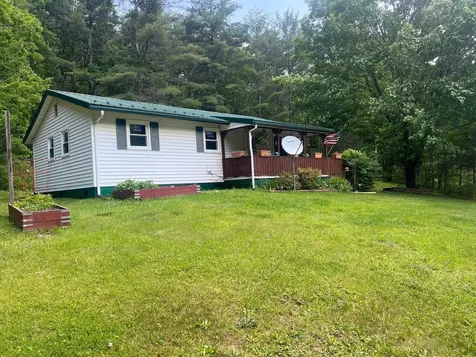 3397 Hankey Mountain Highway Churchville VA 24421