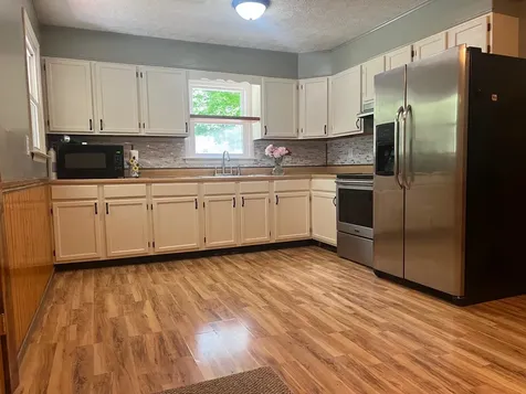 3397 Hankey Mountain Highway Churchville VA 24421