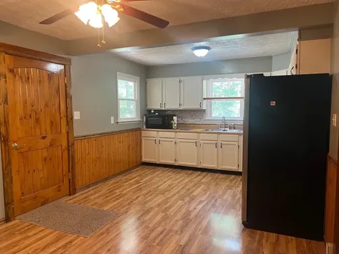 3397 Hankey Mountain Highway Churchville VA 24421