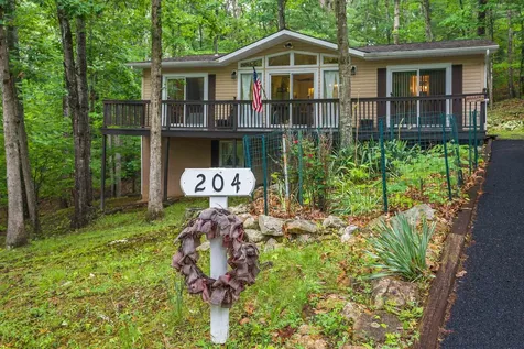 204 Spotswood Lane Mcgaheysville VA 22840