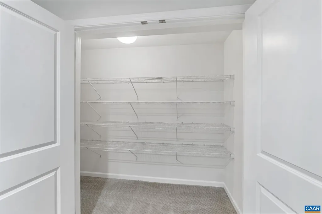 281 Manor Boulevard Palmyra VA 22963