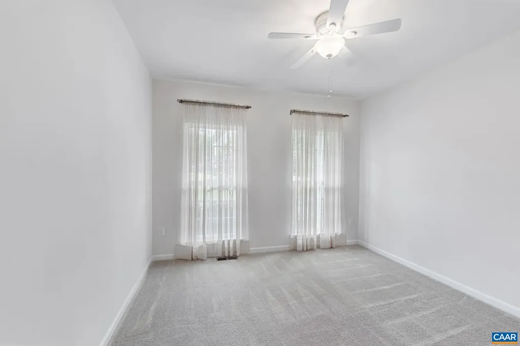 281 Manor Boulevard Palmyra VA 22963