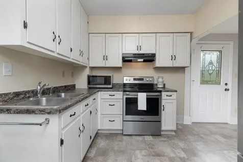 930 Trout Street Staunton VA 24401