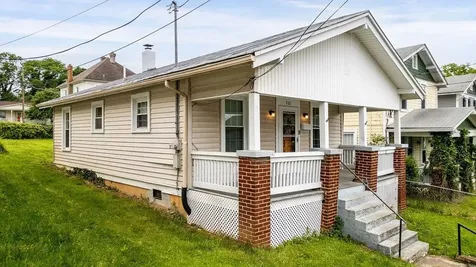 930 Trout Street Staunton VA 24401