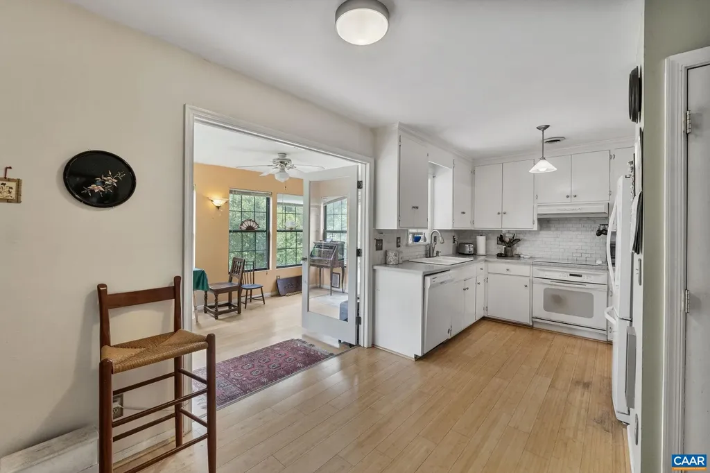 1775 Easy Lane Charlottesville VA 22911