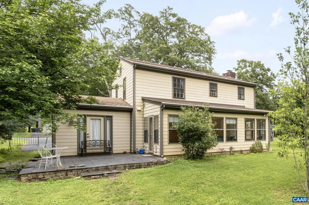 1775 Easy Lane Charlottesville VA 22911