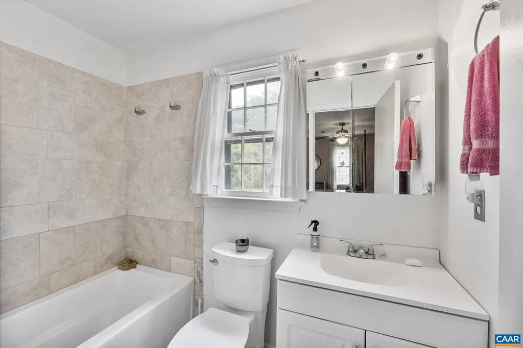 1775 Easy Lane Charlottesville VA 22911