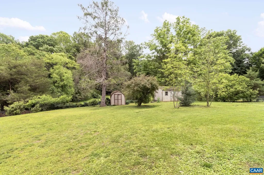 1775 Easy Lane Charlottesville VA 22911