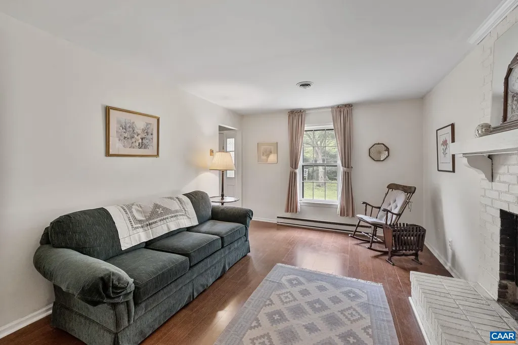 1775 Easy Lane Charlottesville VA 22911