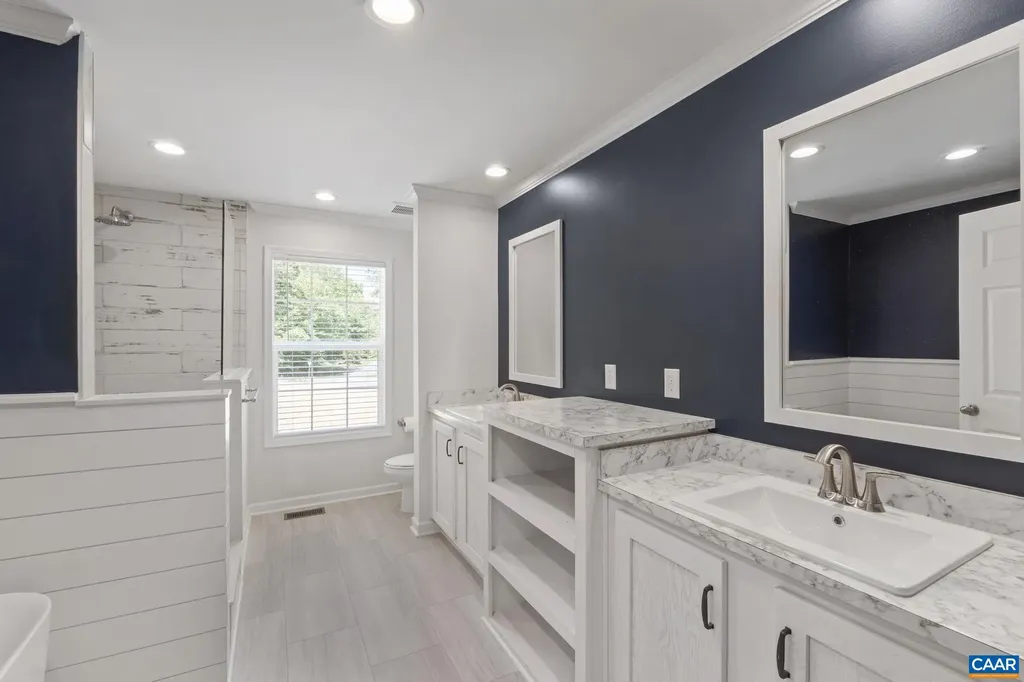 360 Dogwood Lake Drive Louisa VA 23093