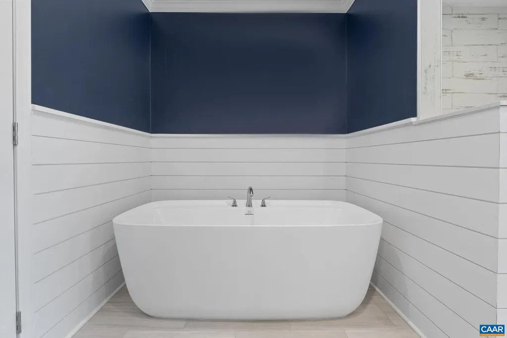 360 Dogwood Lake Drive Louisa VA 23093