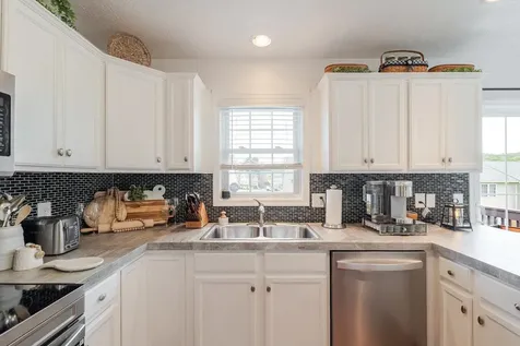3035 Taylor Spring Lane Rockingham VA 22801