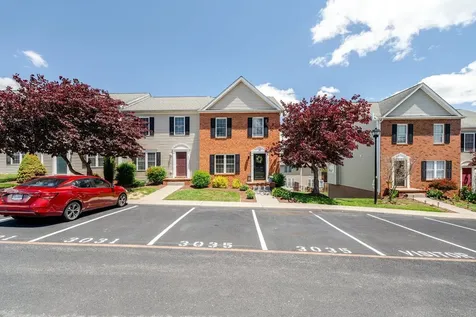 3035 Taylor Spring Lane Rockingham VA 22801