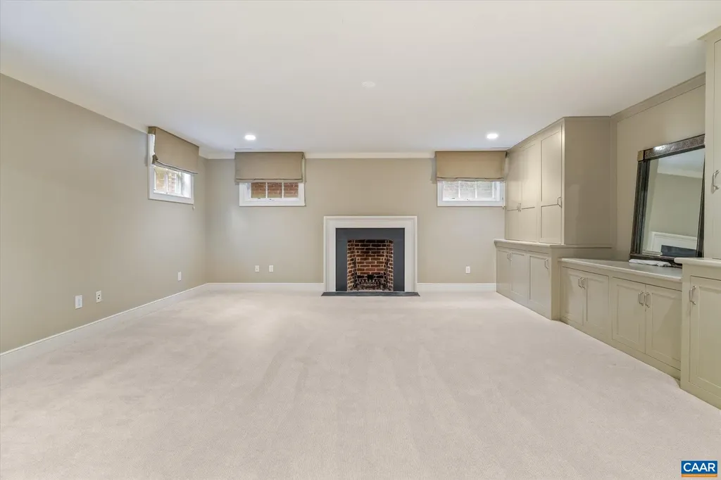 2215 Blue Ridge Lane Charlottesville VA 22901