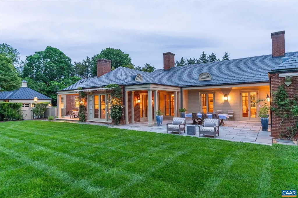 2215 Blue Ridge Lane Charlottesville VA 22901