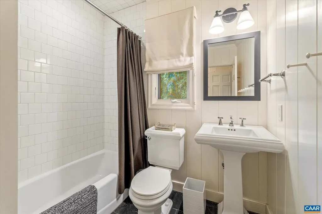 2215 Blue Ridge Lane Charlottesville VA 22901