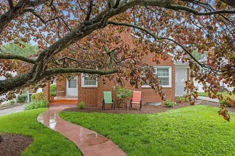 1435 Bluestone Street Harrisonburg VA 22801