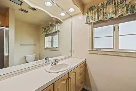 1435 Bluestone Street Harrisonburg VA 22801