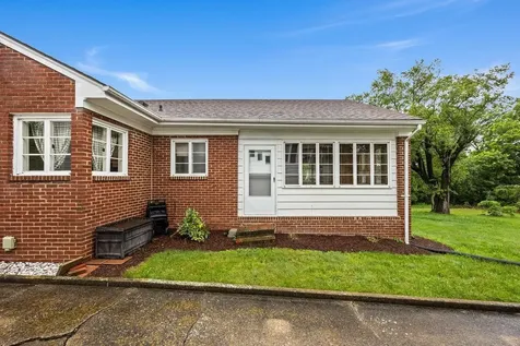 1435 Bluestone Street Harrisonburg VA 22801