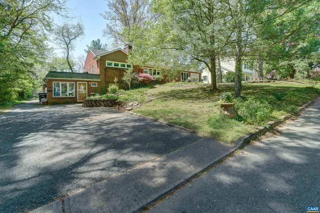 1514 Westwood Road Charlottesville VA 22903