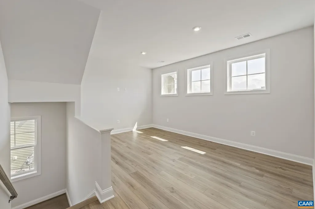 K2-24 Casper Court Zion Crossroads VA 22942