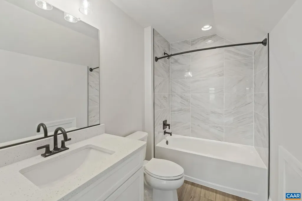 K2-24 Casper Court Zion Crossroads VA 22942