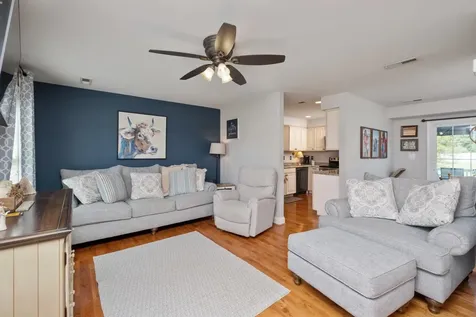 71 Troxell Lane Staunton VA 24401