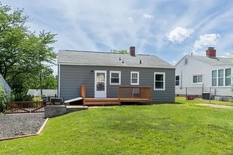 123 Fraser Lane Staunton VA 24401