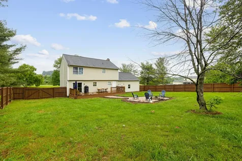 701 Horseshoe Circle Stuarts Draft VA 24477