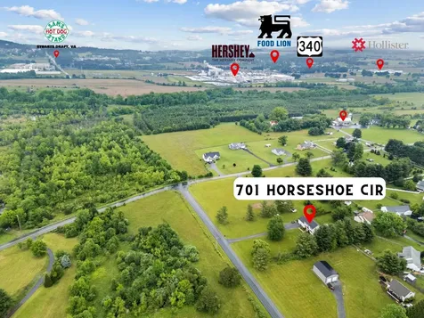 701 Horseshoe Circle Stuarts Draft VA 24477