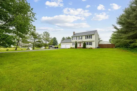 701 Horseshoe Circle Stuarts Draft VA 24477